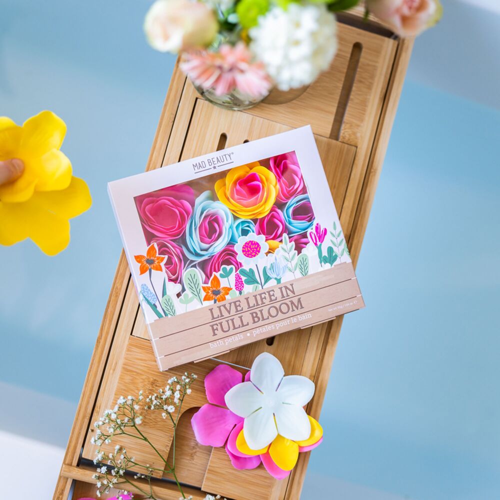 Full Bloom Bath Petals