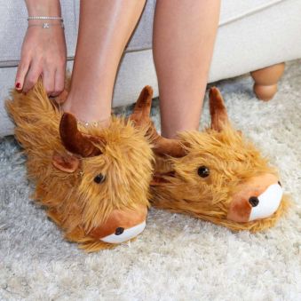 Highland Cow Fluffy Slippers