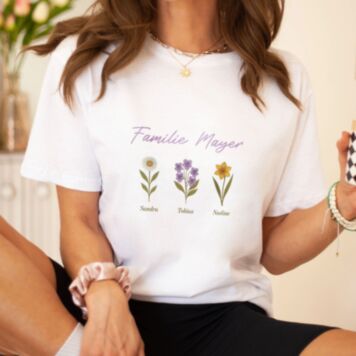 Personalised T-Shirt with Birth Flowers - 4 Flowers - Design